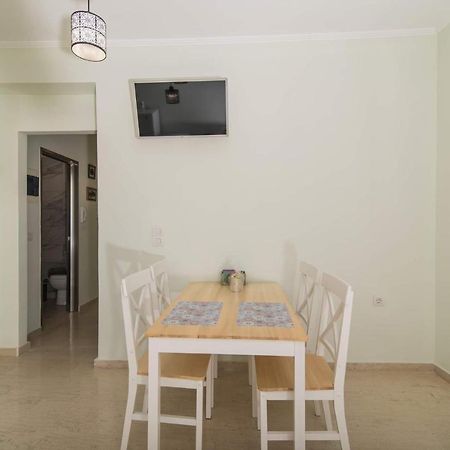 Alexandra'S Apartments - Port Of Zante エクステリア 写真