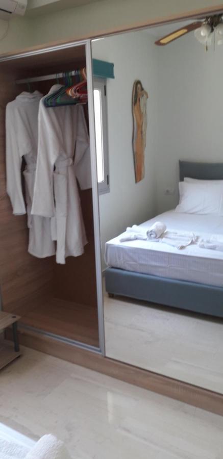 Alexandra'S Apartments - Port Of Zante エクステリア 写真