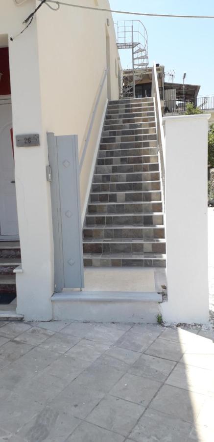 Alexandra'S Apartments - Port Of Zante エクステリア 写真