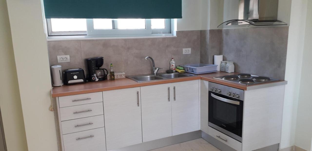 Alexandra'S Apartments - Port Of Zante エクステリア 写真