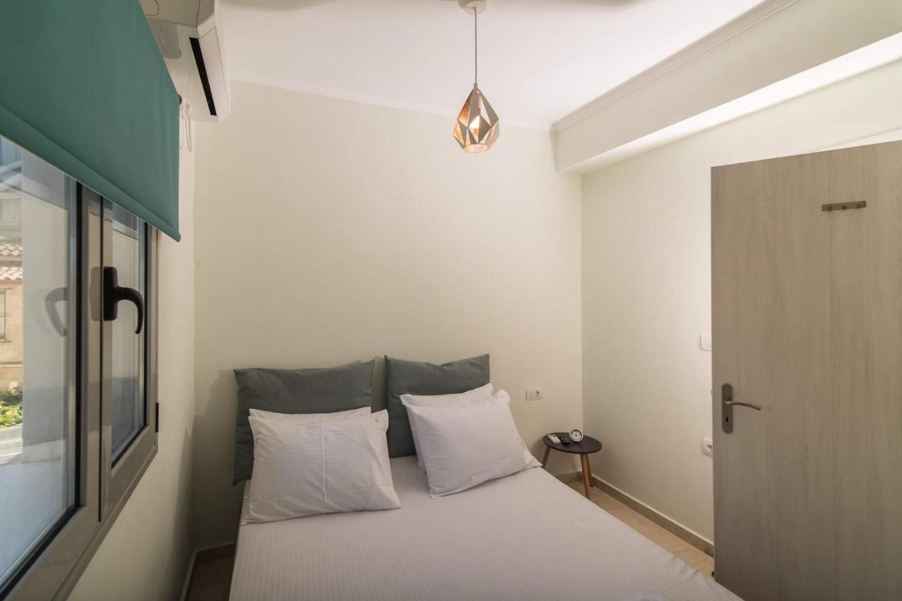 Alexandra'S Apartments - Port Of Zante エクステリア 写真